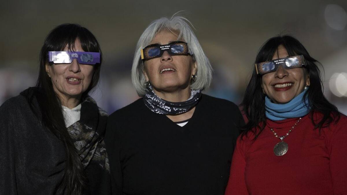 Eclipse, eclipse solar, astronomía, NA