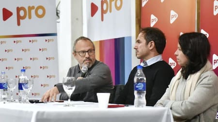 Reunión de referentes y autoridades del PRO en San Fernando. Foto: Prensa.