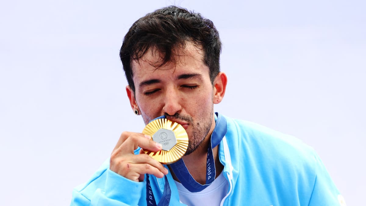 José "Maligno" Torres con su medalla de oro. Foto: Reuters.
