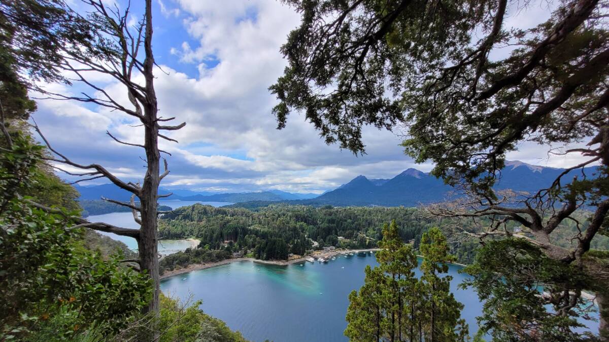 Bahía Brava, Villa La Angostura.
