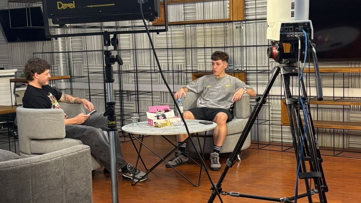 Bauleti y Tin Insaurralde en Las 26 del 26, el ciclo de Multimedio 26 que se emite por Youtube.
