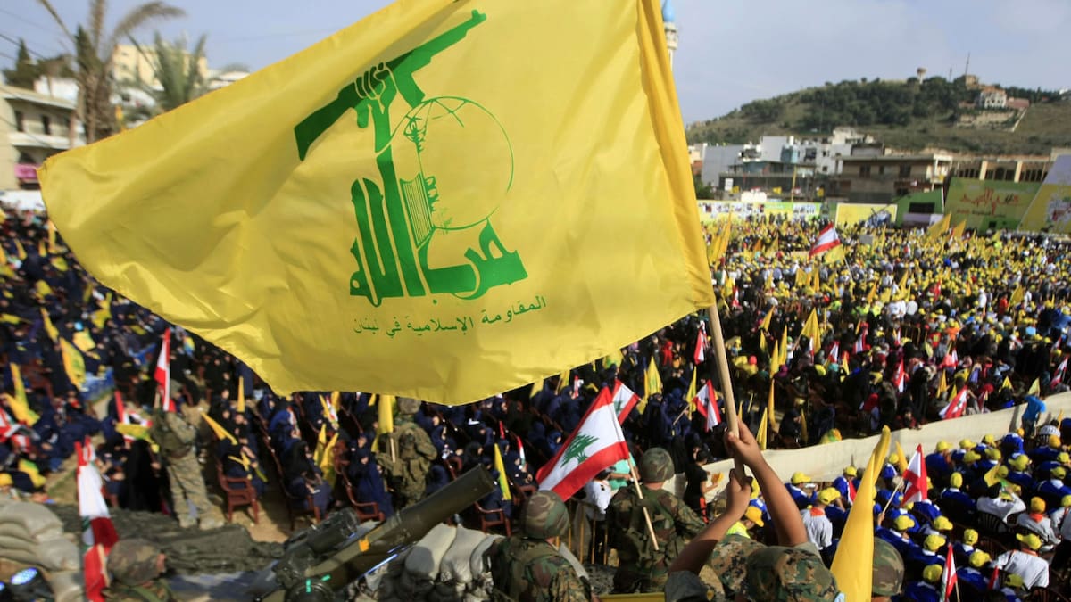 Medio Oriente: Hezbollah lanzó "decenas" de cohetes contra Israel en repuesta a la muerte de dos civiles