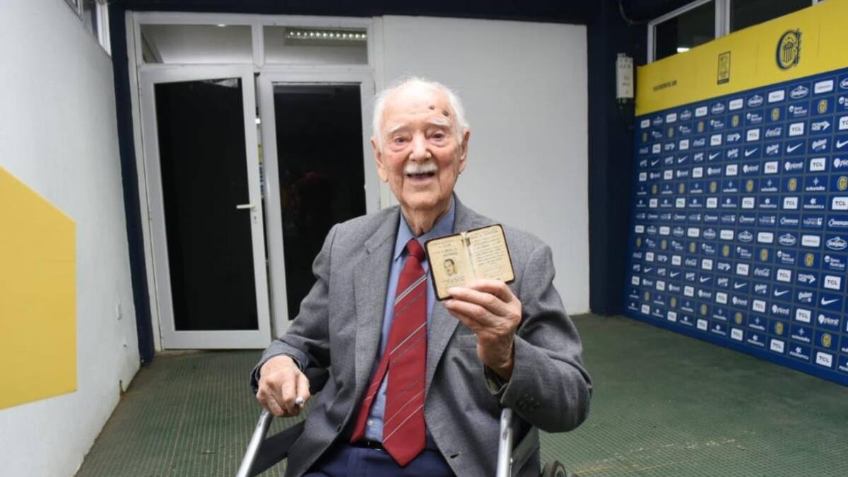 César Martínez, socio vitalicio de Rosario Central