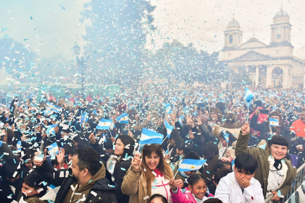 Promesa de la bandera de estudiantes de Morón.