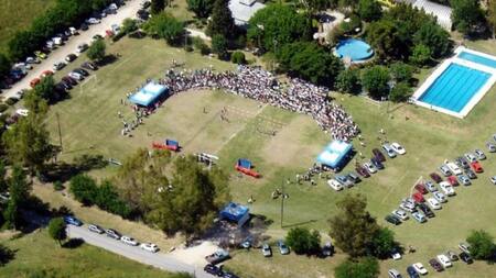 Niño muerto en pileta de La Plata