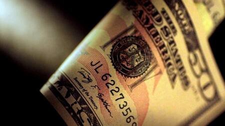 Dólar, economía, Reuters