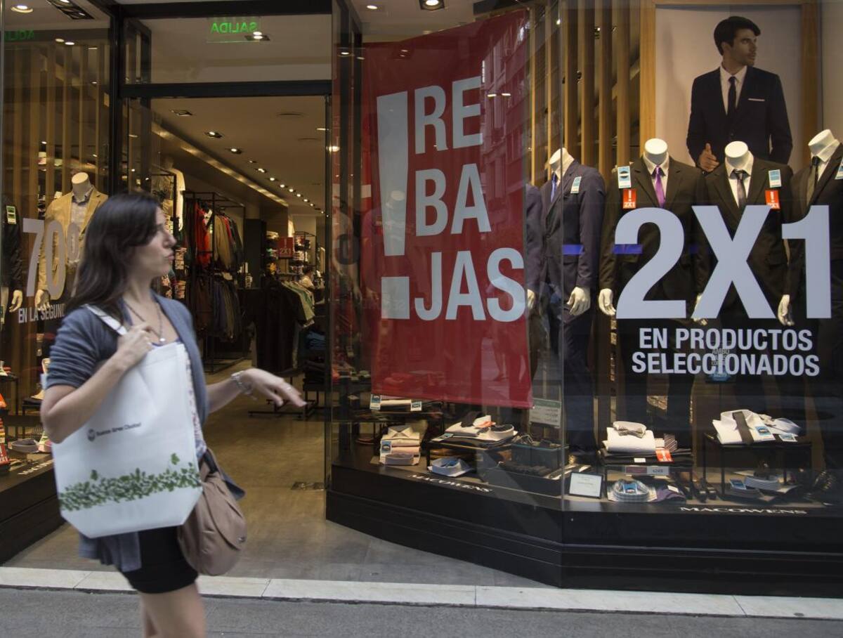 Ventas minoristas, comercios, NA