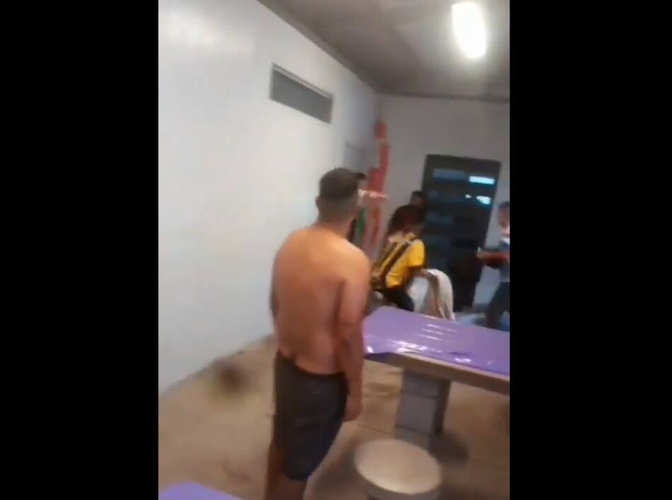 Pelea entre presos en Melchor Romero. Foto: Captura.