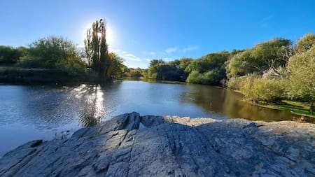 Imperdible para jubilados: el destino de Buenos Aires con descuentos que combina naturaleza, historia y descanso para la tercera edad