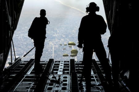 Entrega de armamento; Gaza. Foto: Reuters.