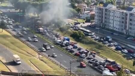 Corte en la Avenida General Paz: vecinos reclaman más seguridad