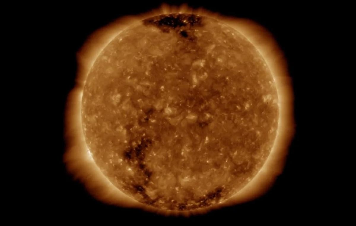 Mercurio pasea frente al Sol, NASA, ciencia, planetas