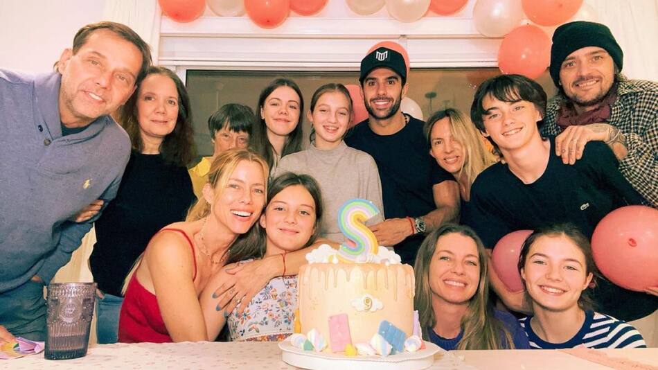 Nicole Neumann y José Manuel Urcera en el cumpleaños de Sienna. Foto: Instagram @nikitaneumannoficial.