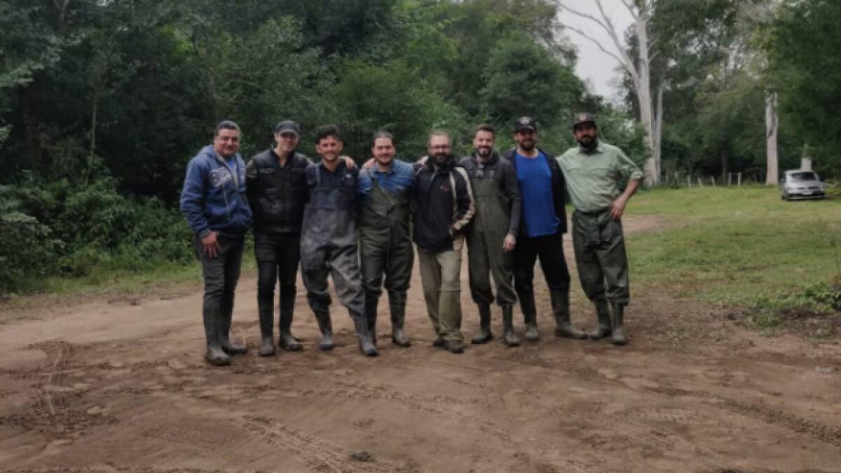El equipo del IBIGEO-CONICET que hizo el hallazgo de la nueve especie de pez. Foto: noasur.conicet.gov.ar
