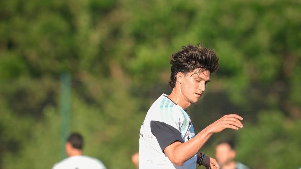 Leonardo Balerdi quedó afuera del Mundial 2026 por lesión: el defensor que pica en punta para reemplazarlo en la Selección Argentina