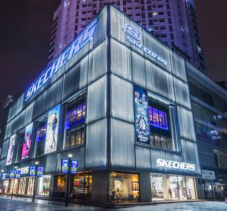 Zapatillas Skechers. Foto skechers.com