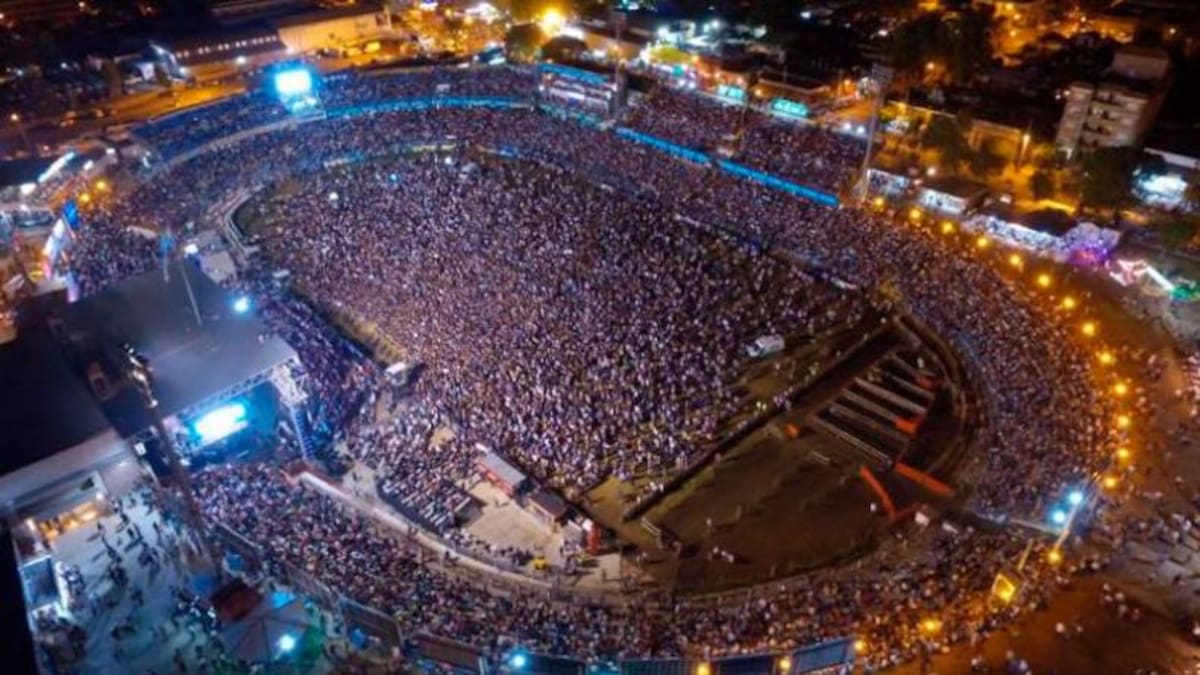 grilla de artistas del festival jesús maría de folklore