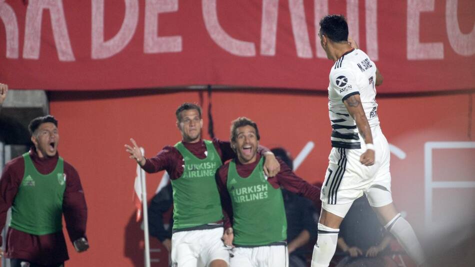 Superliga, River