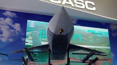 Los drones Feihong FH-97A, también conocidos como "wingman". Foto: Reuters.