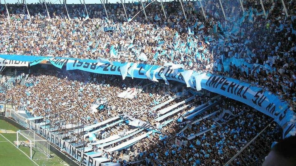 Hinchada de Racing, fútbol argentino