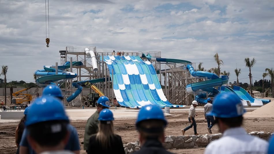 Se construye el parque acuático más grande de Argentina.