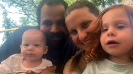 Una selfie familiar de la familia Bibas. Foto: Archivo.