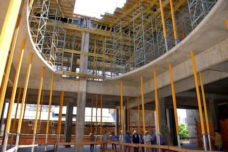 Obras del shopping Paseo del Banco, en Tandil.