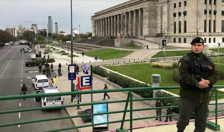 Debate presidencial en la UBA, operativo policial