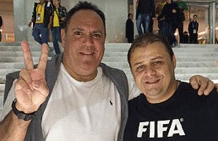 Creadores del spray para el fútbol