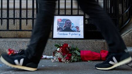 El recuerdo a Alexéi Navalny. Foto: Reuters.
