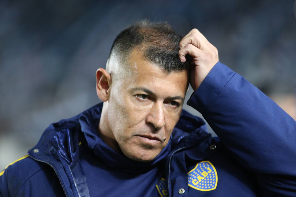 Jorge Almirón planea cambios en el once de Boca. Foto: NA.