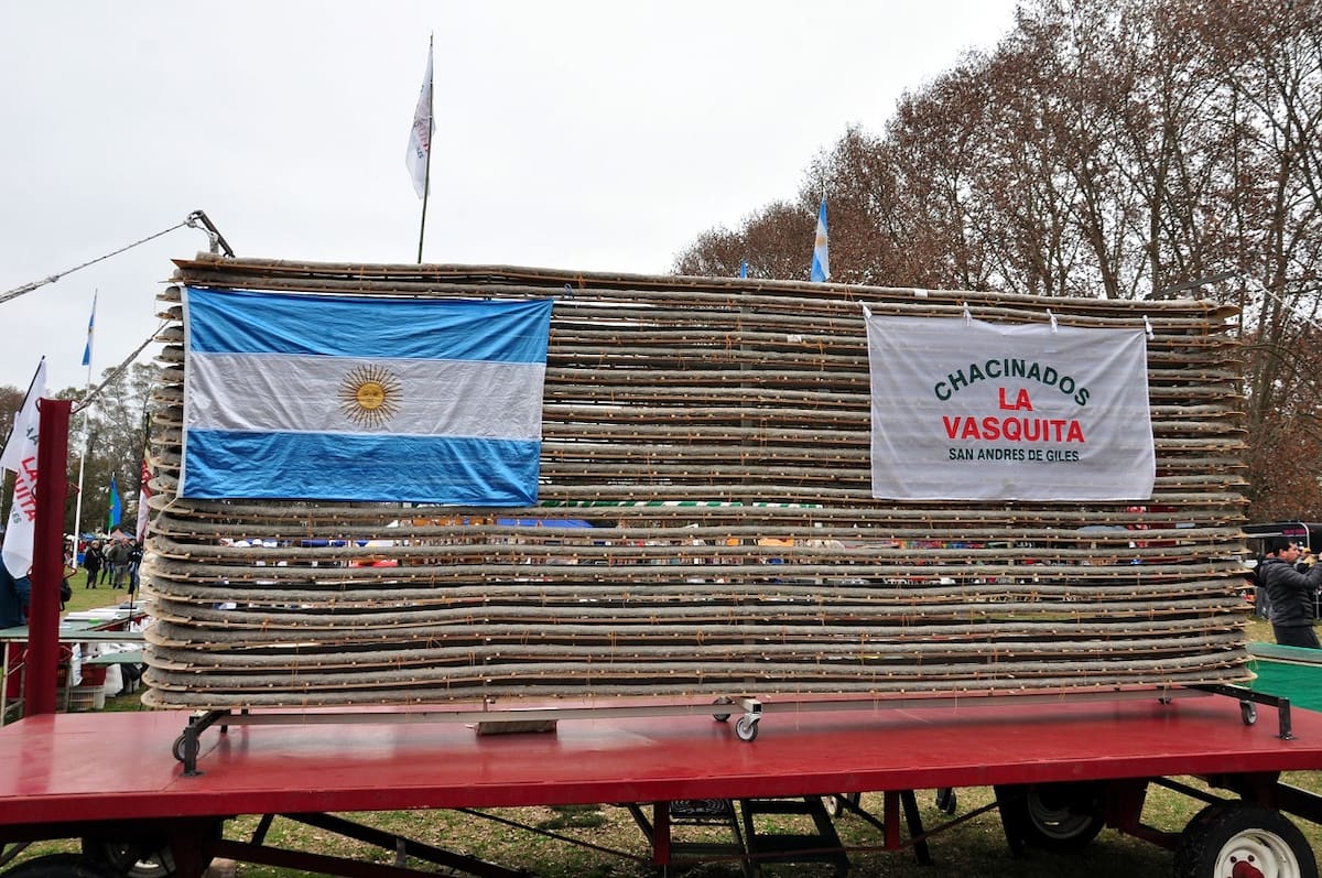 El pueblo bonaerense que desafía a Tandil por el récord del salame más largo del país