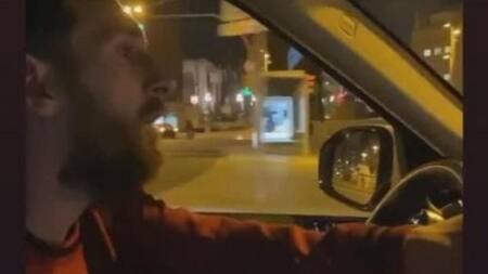 Messi y Antonela Roccuzzo, cantando al ritmo de Los Palmeras por las calles de Barcelona