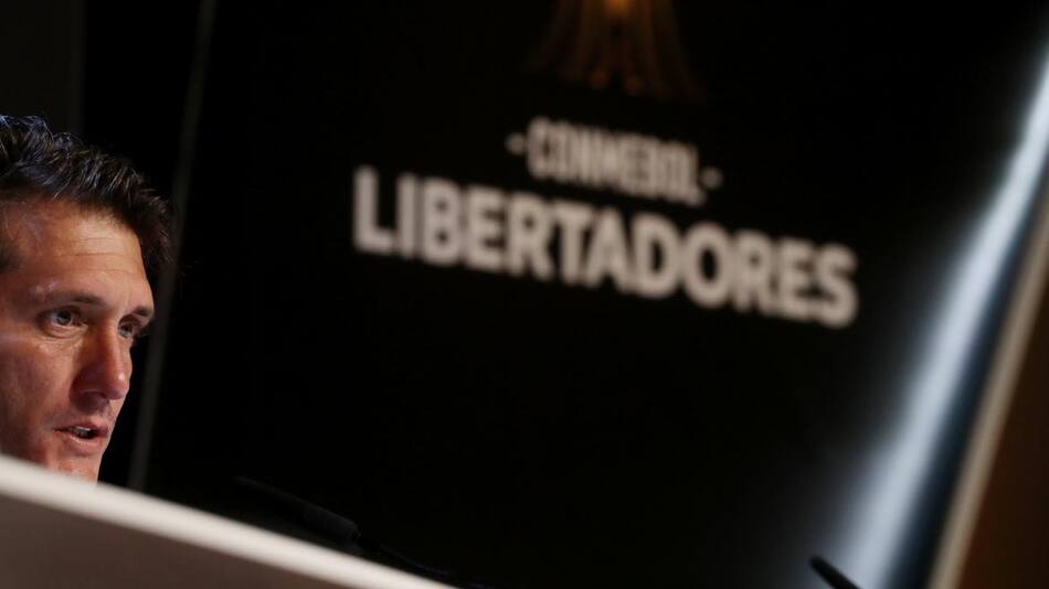 Conferencia de prensa de Guillermo Barros Schelotto en España (Reuters)