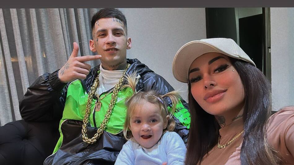 L-Gante, Tamara Báez y Jamaica. Foto: Instagram.