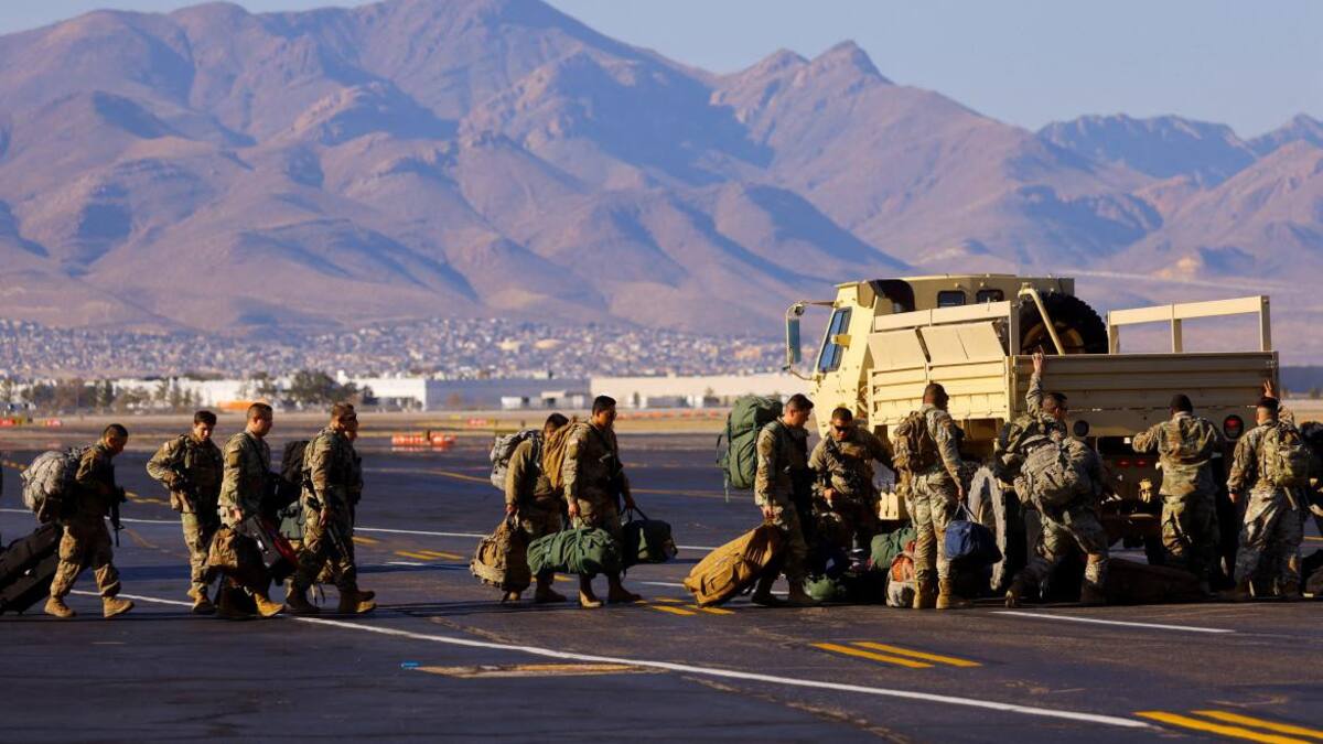 Militares norteamericanos llegan a la frontera con México_Reuters