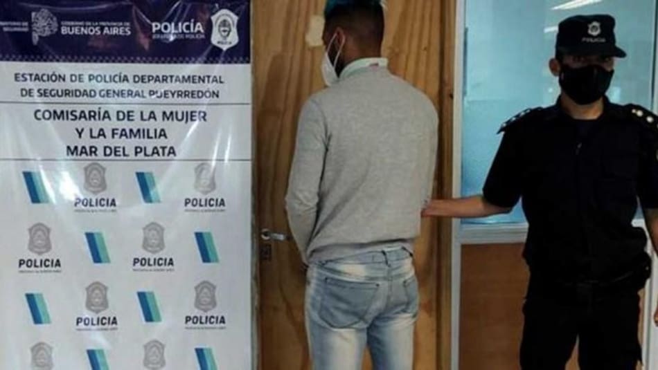 Momento de la detención del boxeador Lucas Bastida en Mar del Plata