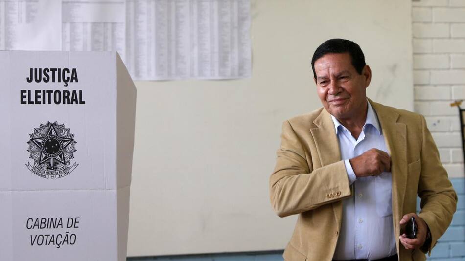 Hamilton Mourao, vice de Jair Bolsonaro, elecciones en Brasil, Reuters