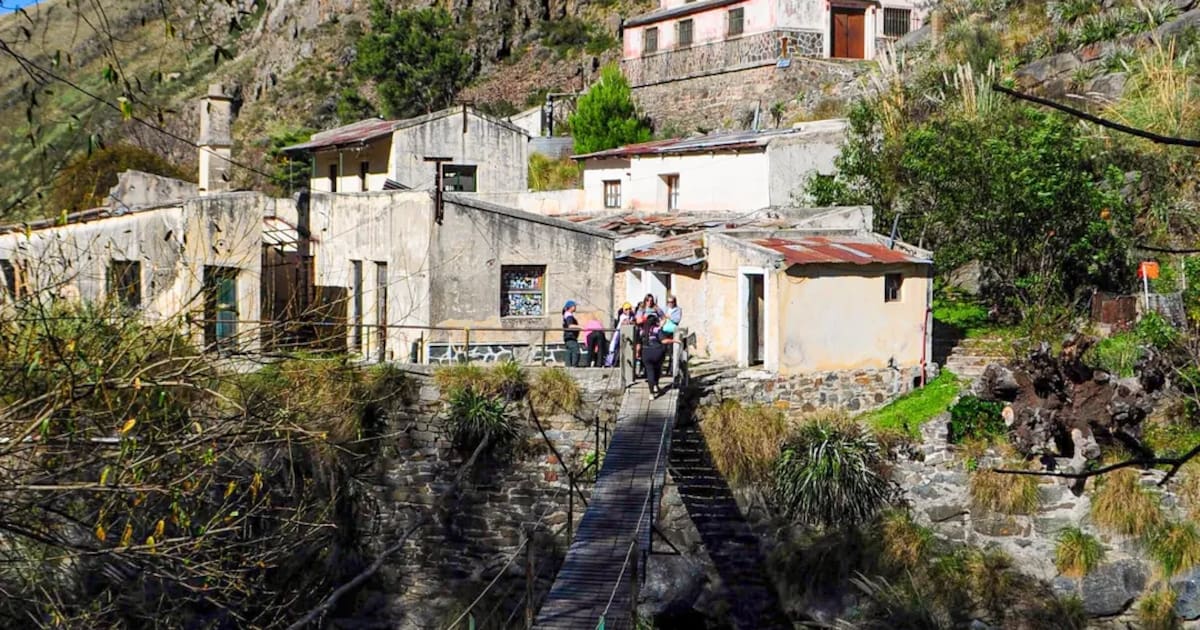 Fue clave durante las guerras mundiales, quedó abandonado en 1969 y décadas después volvió a cobrar vida: hoy es un refugio entre las montañas | canal26.com