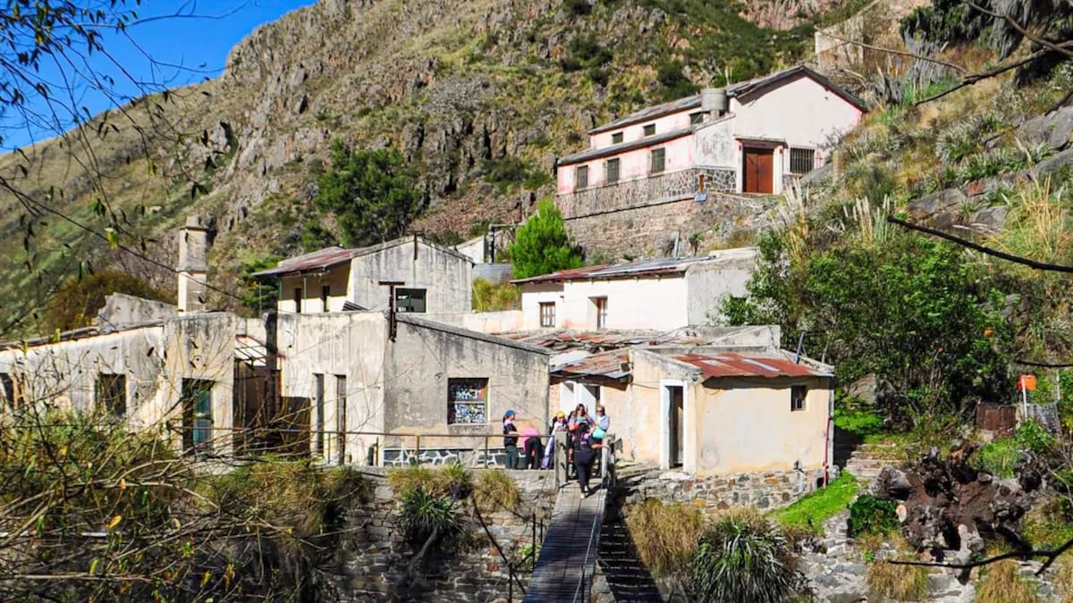 Fue clave durante las guerras mundiales, quedó abandonado en 1969 y décadas después volvió a cobrar vida: hoy es un refugio entre las montañas