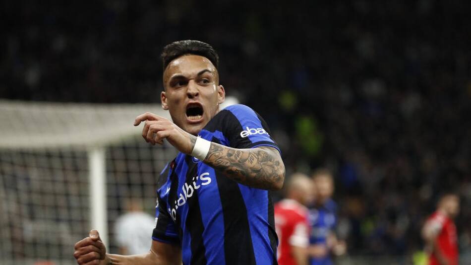 Festejo de Lautaro Martínez para Inter ante Benfica por Champions League. Foto: REUTERS.