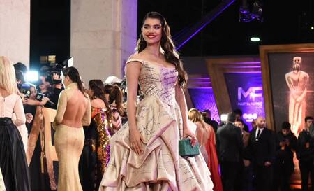 Martín Fierro - Los looks de los premios - Eva de Dominici - Telefe