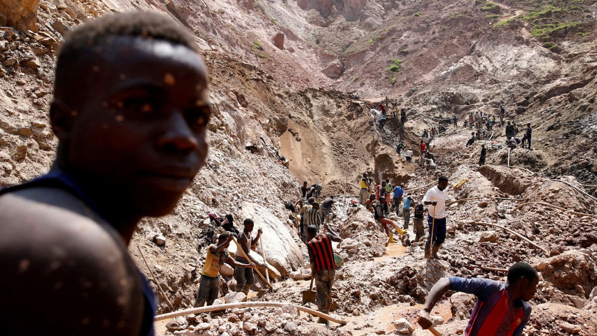 Mina de coltán en el Congo. Foto: Reuters