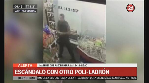 Separan de la fuerza a policía que fue filmado robando fiambre en supermercado