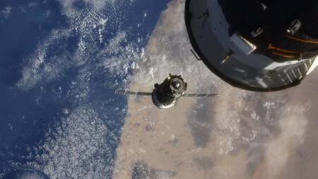 Acople de la Soyuz de Roscosmos a la ISS