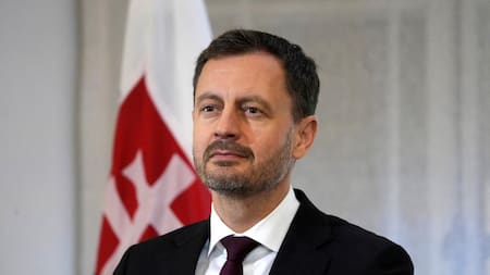El primer ministro de Eslovaquia, el conservador Eduard Heger, REUTERS