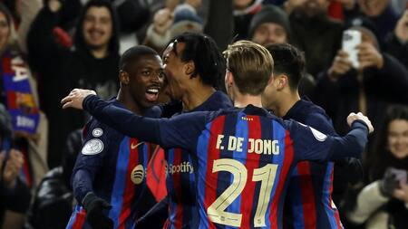Festejo del Barcelona ante la Real Sociedad por Copa de Rey. Foto: REUTERS.