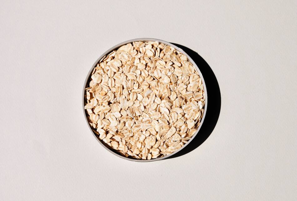Incluir la avena en nuestra dieta contribuye al bienestar físico y mental. Foto: Unsplash.