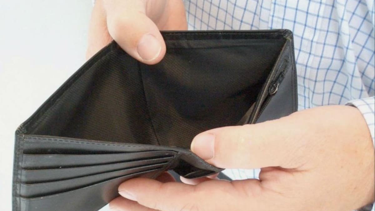 Más del 30% de las personas en el 50% de las provincias enfrentan atrasos en el pago de créditos personales y tarjetas.