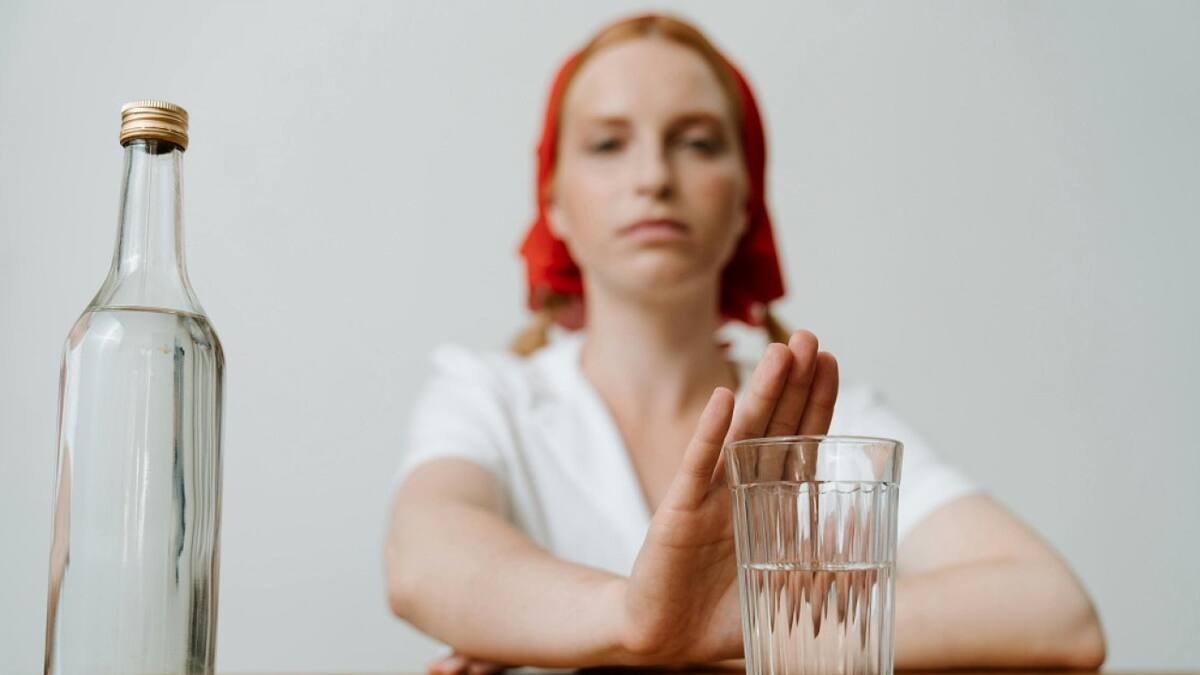 La generación "centennial" y el auge del consumo responsable de alcohol. Foto: Pexels.